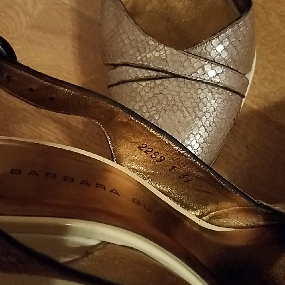 Barbara Bui Gold Python Sling Back Wedges - Picture 5 of 8
